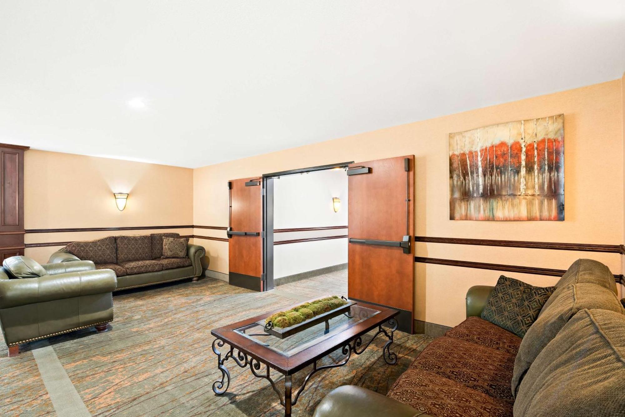 Best Western Newberry Station La Pine Exterior foto